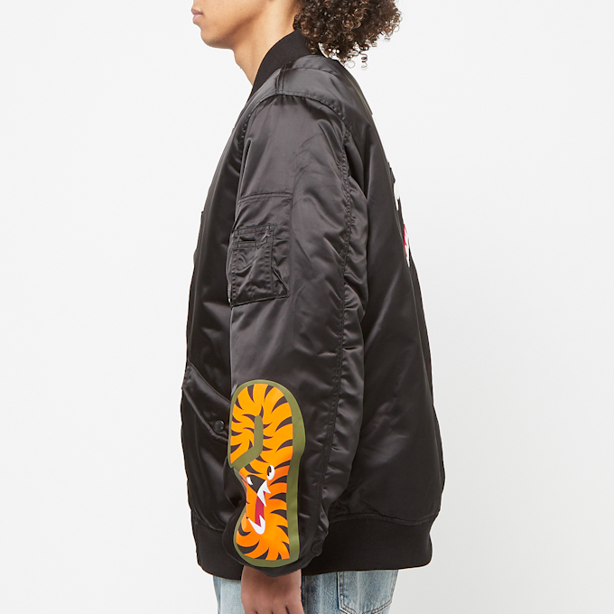 A Bathing Ape Shark MA-1 black 83823 3