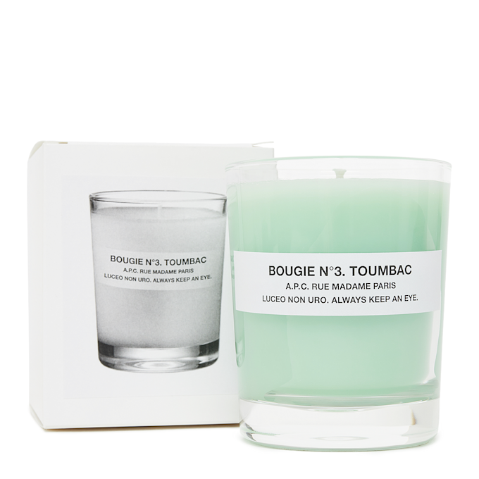A.P.C. Bougie Parfumeé Candle toumbac grün 84076 1