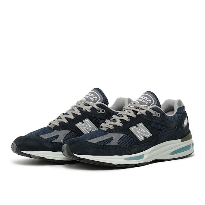 New Balance 991v2 (U991NV2) blau 84216 1