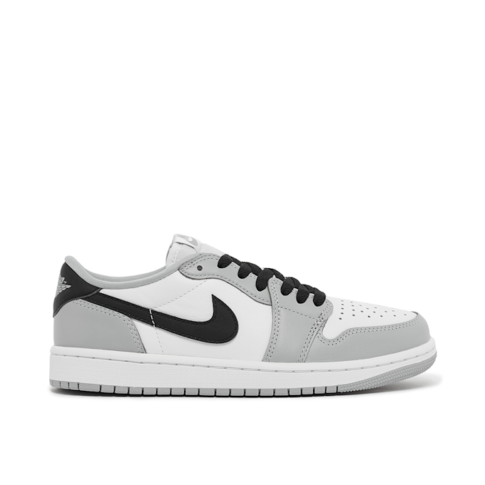 Jordan Wmns Air Jordan 1 Low OG "Barons" grey 84821 2
