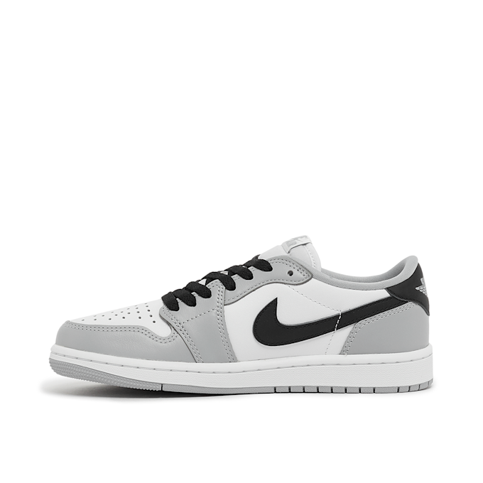 Jordan Wmns Air Jordan 1 Low OG "Barons" grey 84821 3