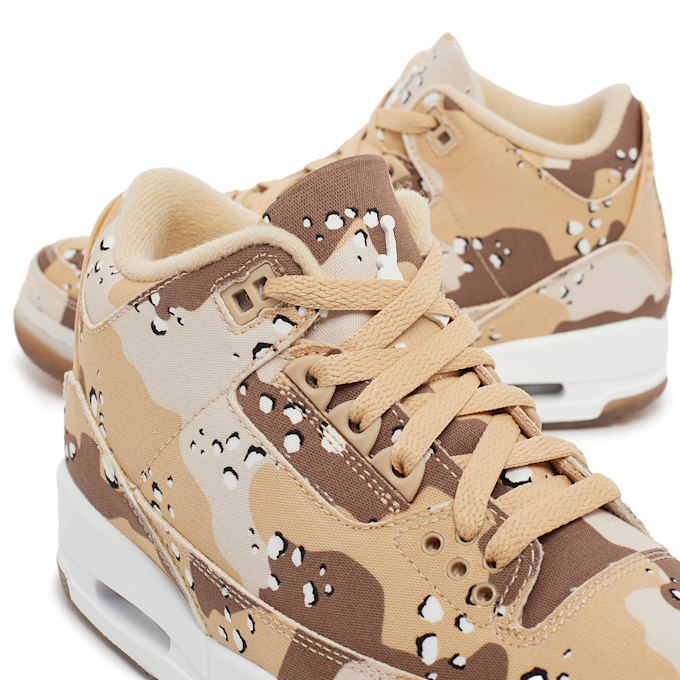 Jordan Air Jordan 3 Retro "Desert Camo" beige 88955 5
