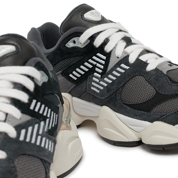 New Balance 9060 (U9060BLC) schwarz 84971 8