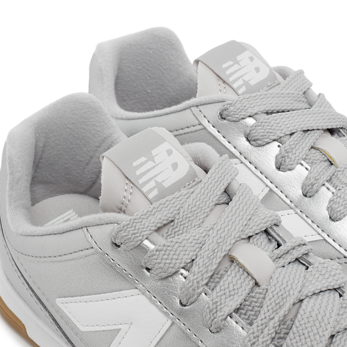 New Balance Wmns RC42 (URC42CA) silber 84613 5