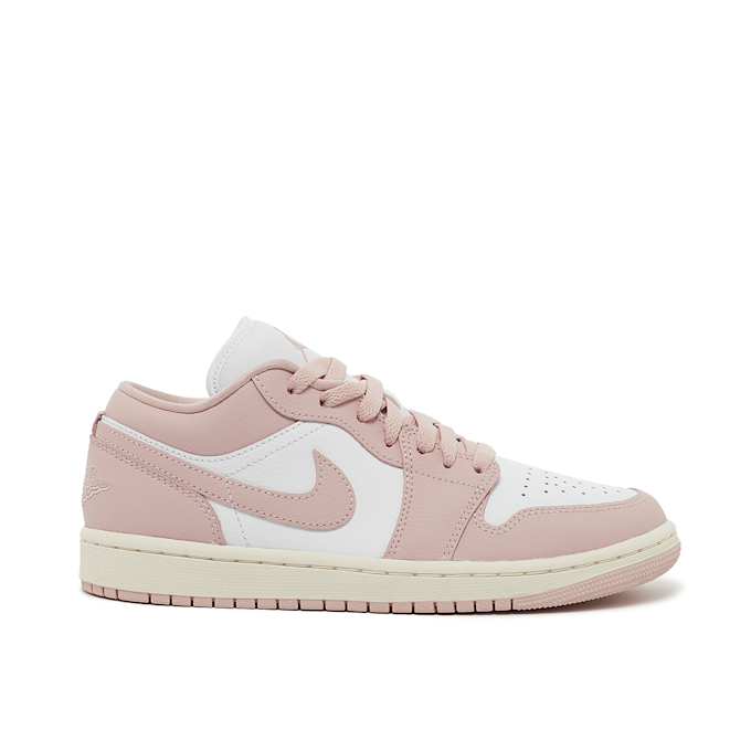 Jordan Wmns Air Jordan 1 Low "Pink Oxford" light pink 85134 2