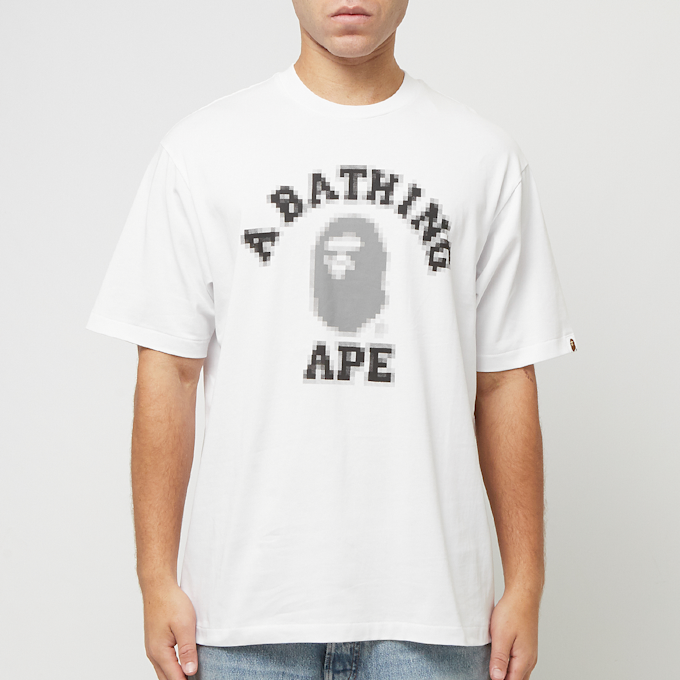 A Bathing Ape Pixal College Relaxed Fit Tee M white 90028 2
