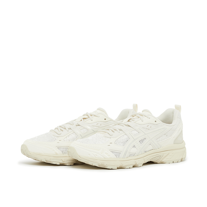 ASICS SportStyle Wmns Gel-Nunobiki beige 85371 1