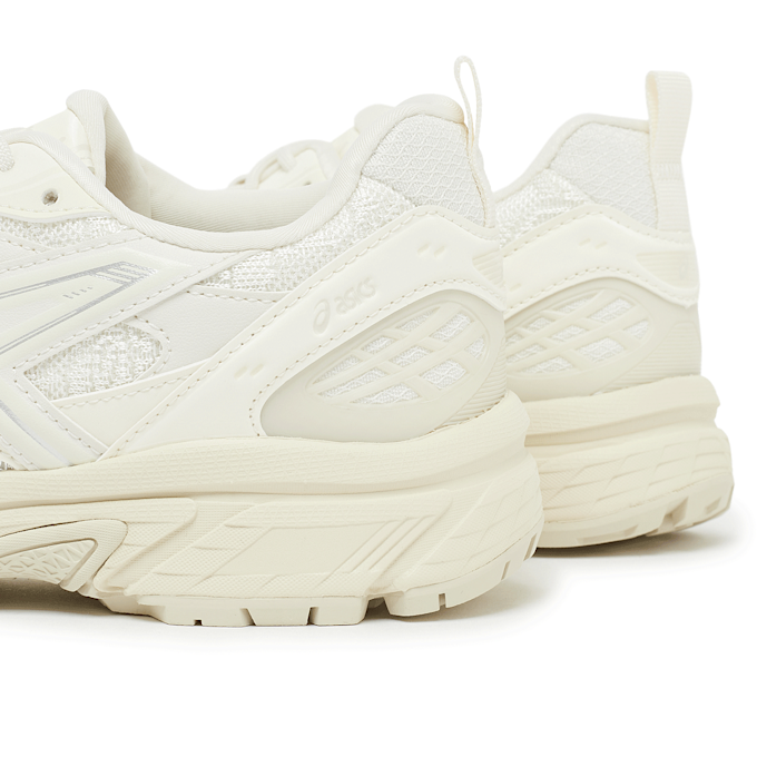 ASICS SportStyle Wmns Gel-Nunobiki beige 85371 5