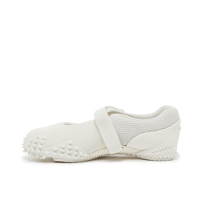 PUMA Wmns Mostro Fey beige 87234 3