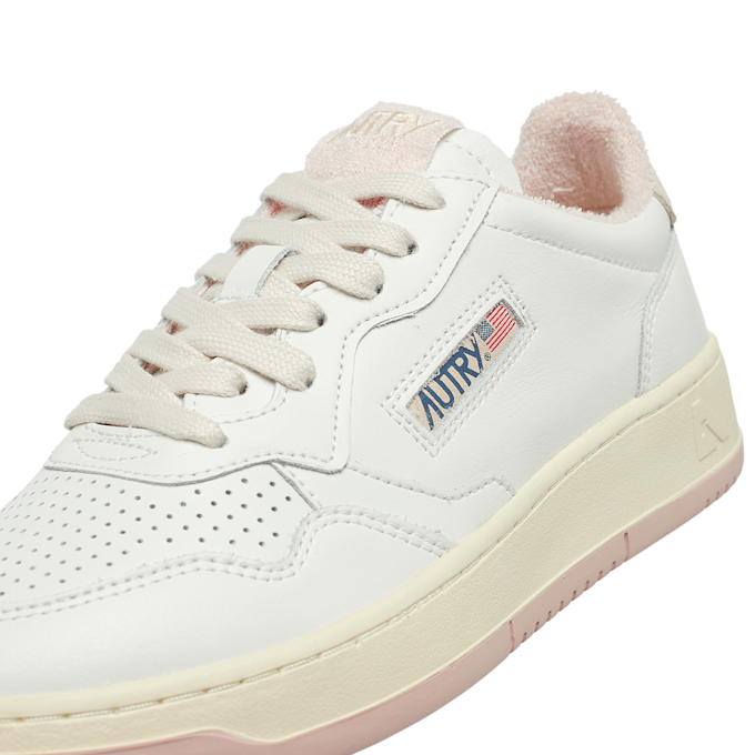 Autry Wmns Medalist Low white 86062 5
