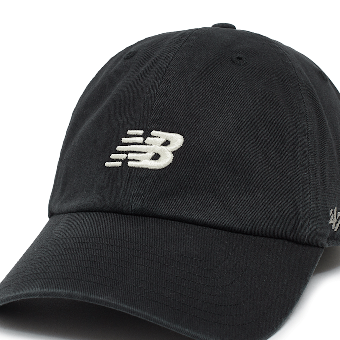 '47 x New Balance Core ’47 Clean Up Cap schwarz 88648 4