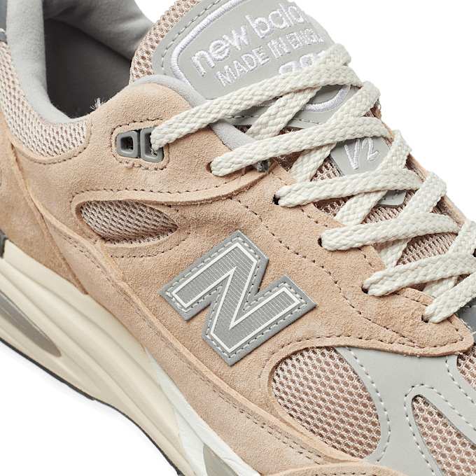 New Balance 991v2 (U991BE2) beige 85583 6