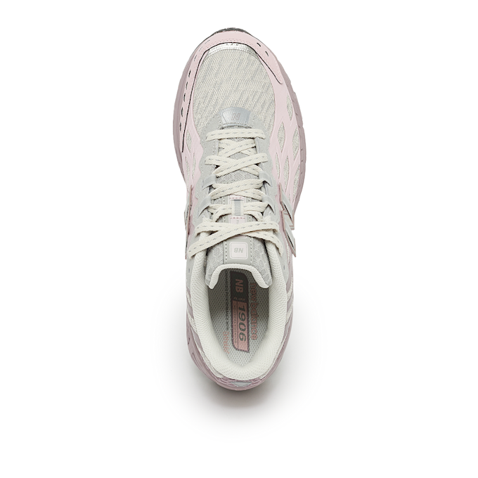 New Balance 1906 (U1906WFA) light pink 85689 4