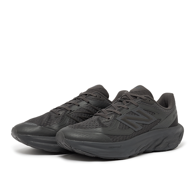 New Balance Fresh Foam Trainer black 87361 1