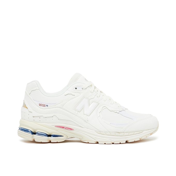 New Balance Wmns 2002 "Protection Pack" (M2002RDC) beige 87371 2