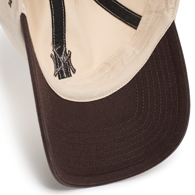 '47 MLB New York Yankees Base Runner Two Tone Clean Up Cap beige 89748 3
