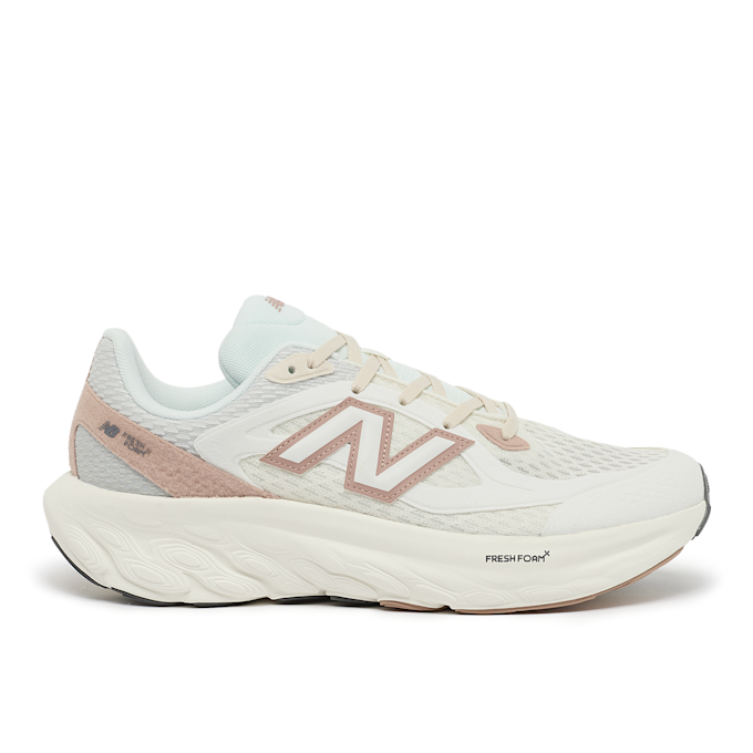 New Balance Fresh Foam Trainer (UTRNAE) beige 87422 2