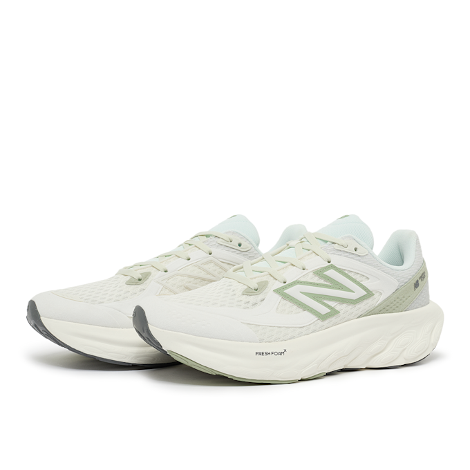 New Balance Fresh Foam Trainer (UTRNAF) beige 88528 1