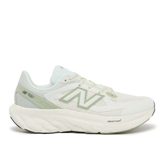 New Balance Fresh Foam Trainer (UTRNAF) beige 88528 2