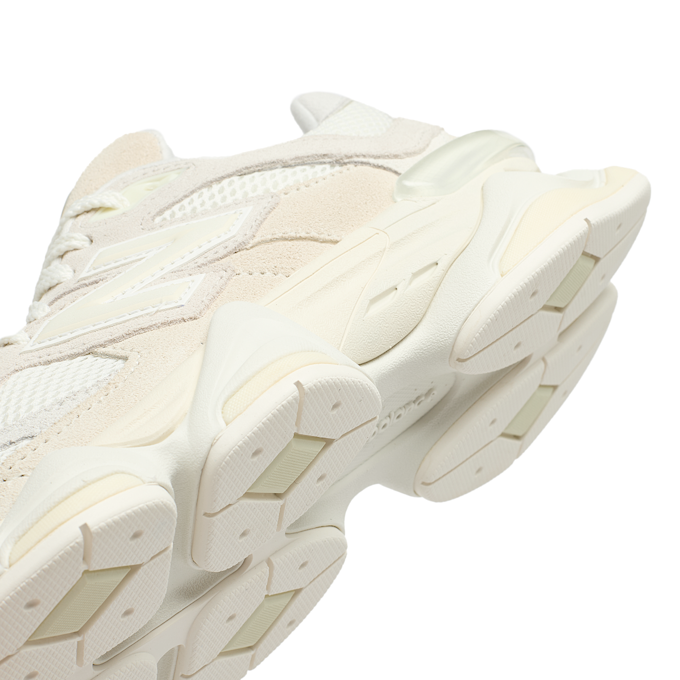 New Balance Wmns 9060 (U9060ERB) beige 85784 7