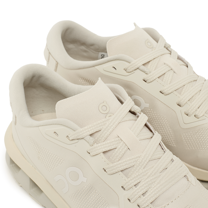 On Wmns Cloudzone beige 85794 6