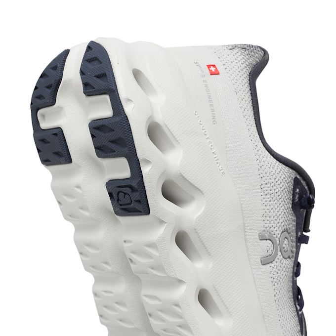 On Wmns Cloudtilt grau 85796 8