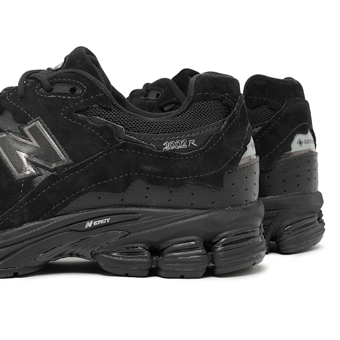 New Balance 2002DX "Protection Pack Gore-Tex" (U2002DXB) black 85803 6