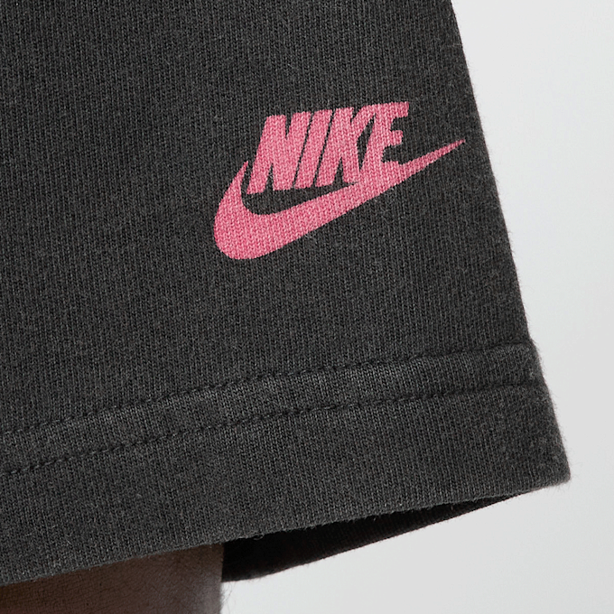 Jordan Reissue Oversized Short Sleeve Crewneck Shirt black 91501 6