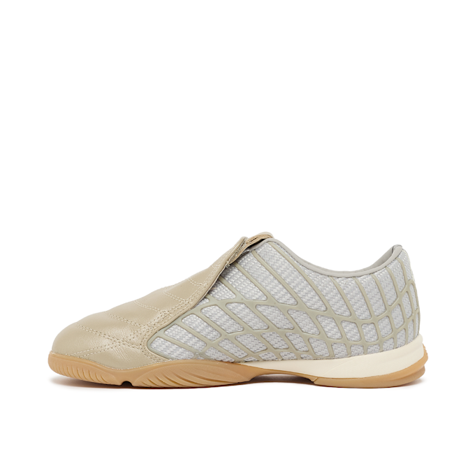 adidas Consortium x Slam Jam Wmns F50 Sala grau 85982 3