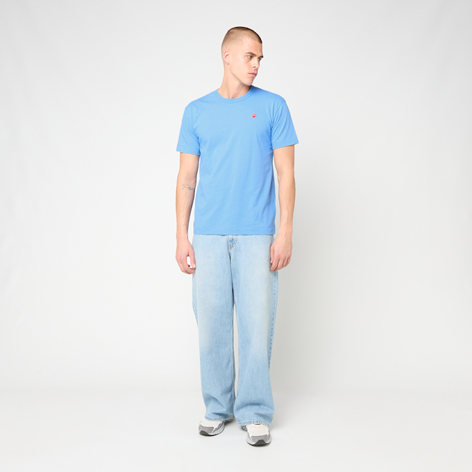 Comme des Garcons Play T-Shirt Smal Red Emblem Smal Red Heart blau 91703 2