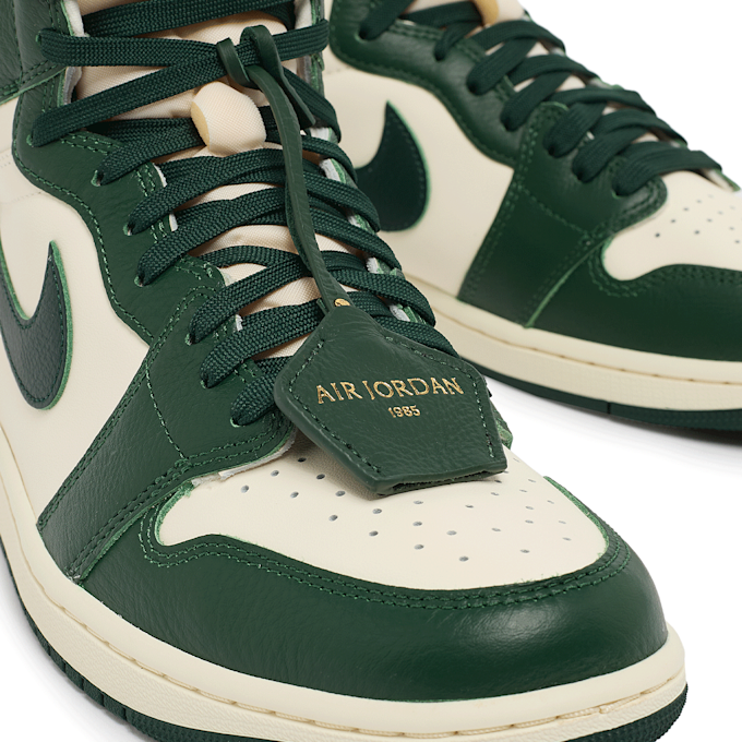 Jordan Wmns Air Jordan 1 Retro High OG "Fir Pro Green" grün 91924 5