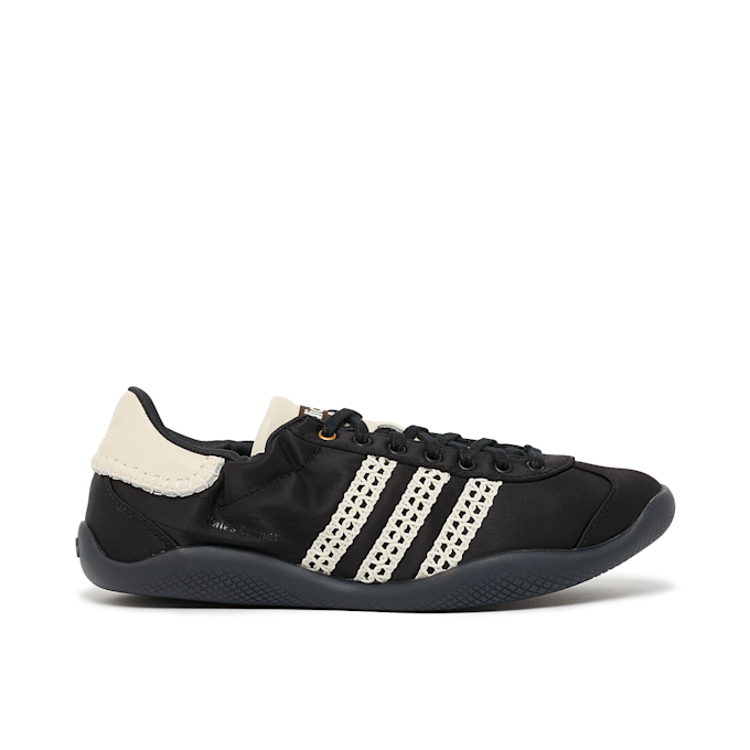 adidas Originals x Wales Bonner Wmns Karintha Low Satin schwarz 92339 2