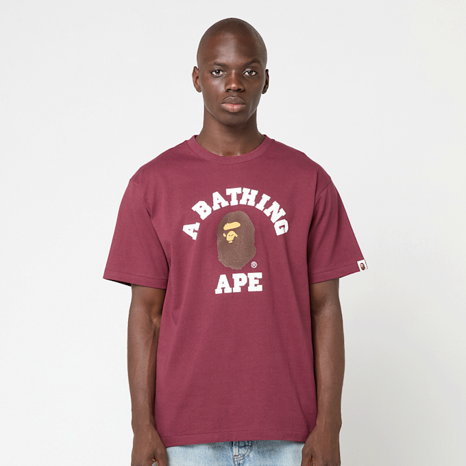 A Bathing Ape College Tee rood 92407 2