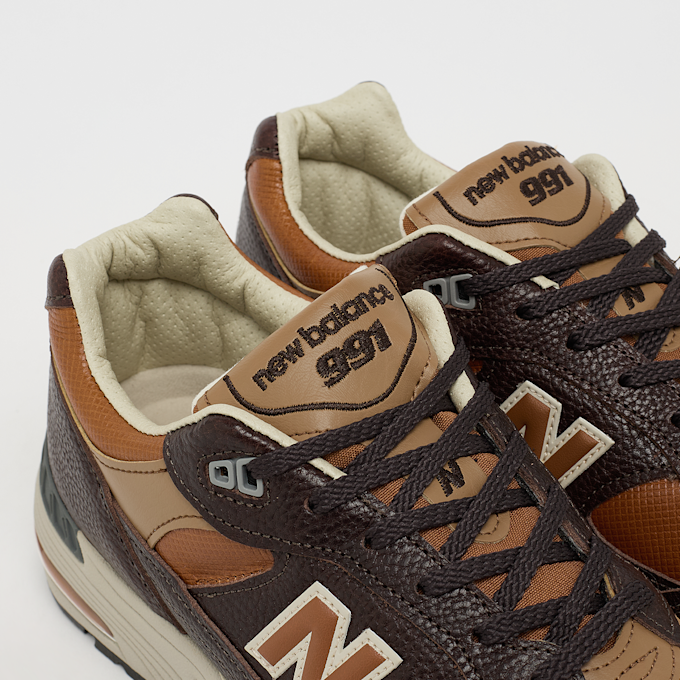 New Balance 991v1 (M991LB1) bruin 92632 6