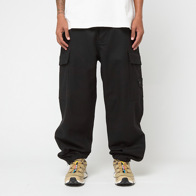 Stone Island Trousers zwart 92858 2