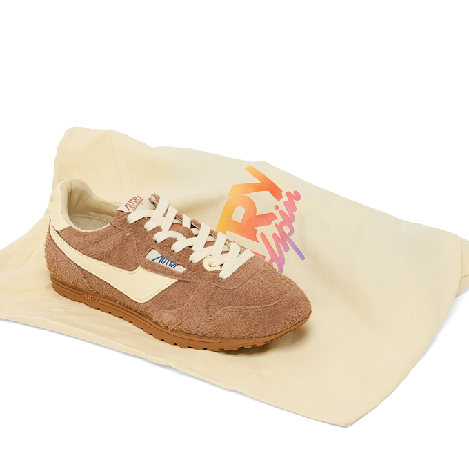 Autry Wmns Windspin Low brown 93713 7