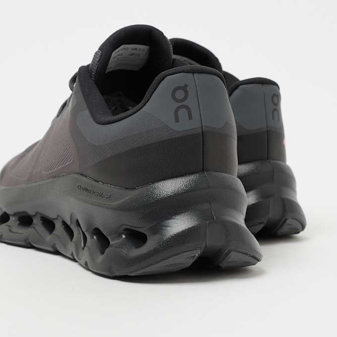 On Cloudtilt Remix zwart 93934 5