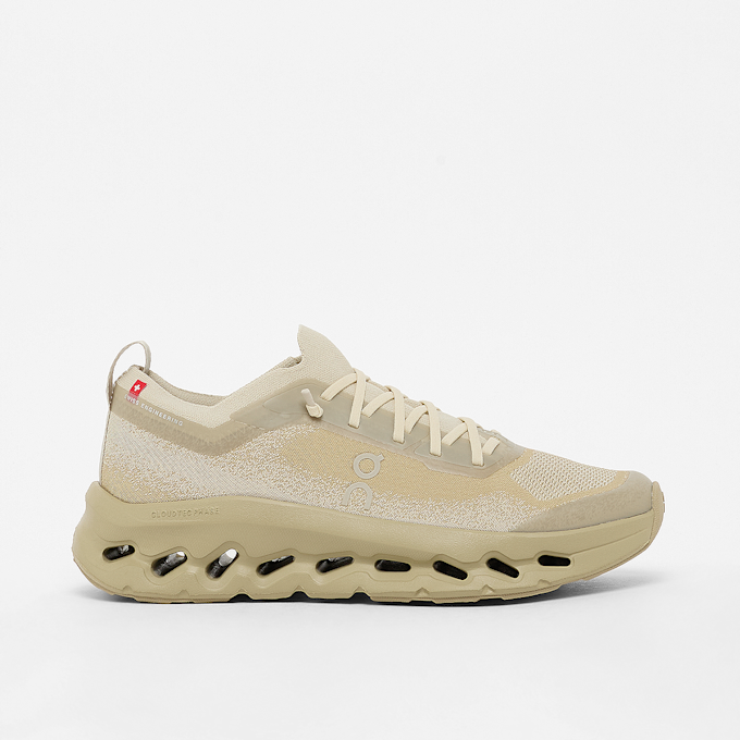 On Wmns Cloudtilt Moon beige 93950 2