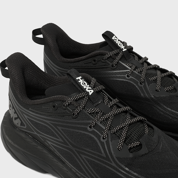 HOKA Mach Remastered black 94041 6