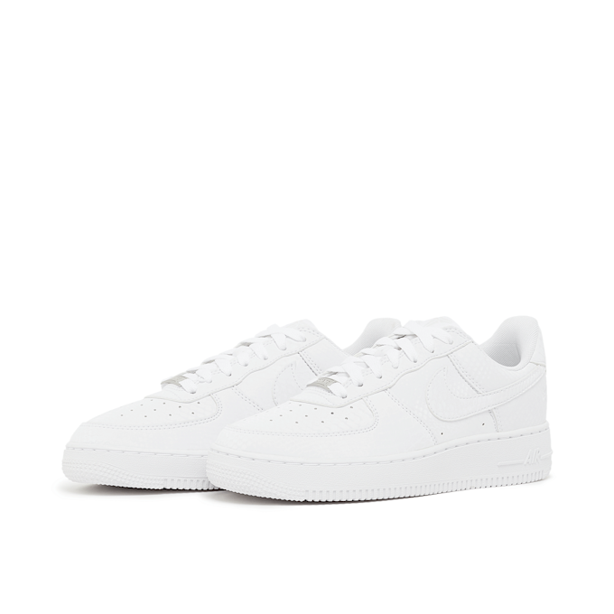 Nike Wmns Air Force 1 Low weiß 94136 1