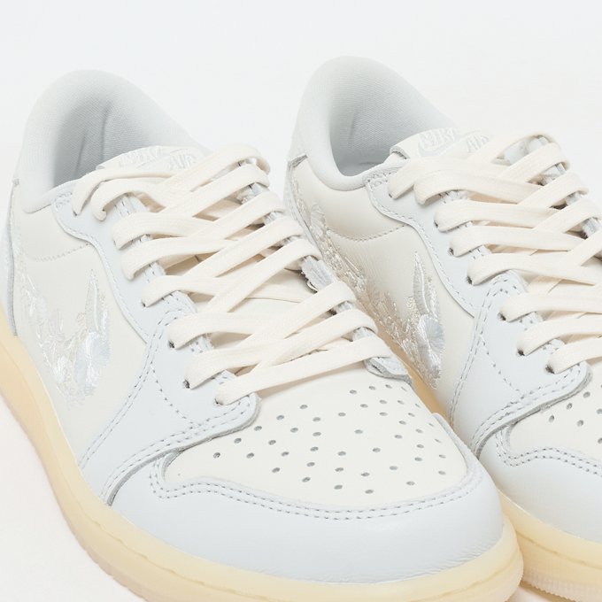 Jordan Air Jordan 1 Retro Low OG "Floral Swoosh" blue 94297 5