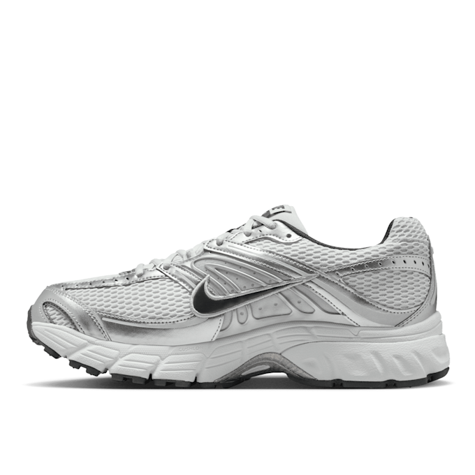 Nike Air Max Moto 2K weiß 94324 3