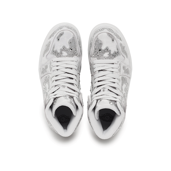Jordan x Swarovski Wmns Air Jordan 1 Retro High OG "Vast Grey" grau 94462 4