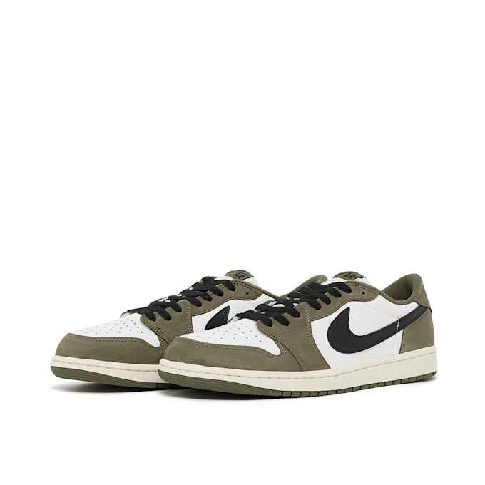 Jordan Wmns Air Jordan 1 Retro Low OG "Medium olive" groen 94463 1
