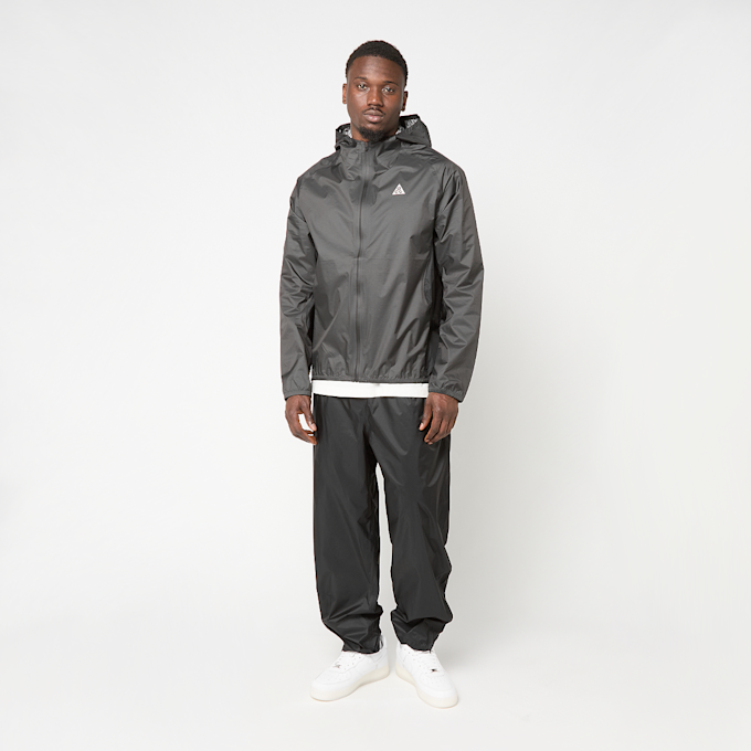 Nike   ACG Trail Wind Storm-Fit ADV black 94526 2