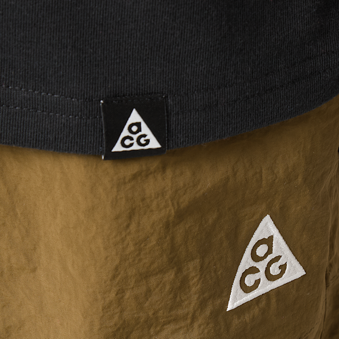 Nike   ACG Dri-FIT Longsleeve grün 94532 7