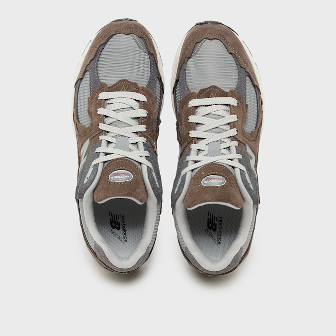 New Balance 2002 (M20024J7) brown 95104 4