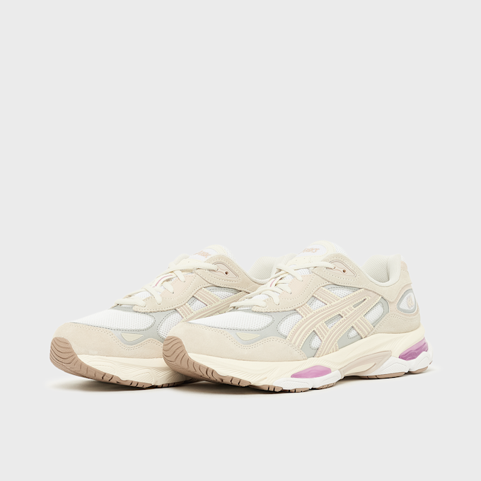 ASICS SportStyle Wmns Gel-NYC 2.0 beige 95702 1