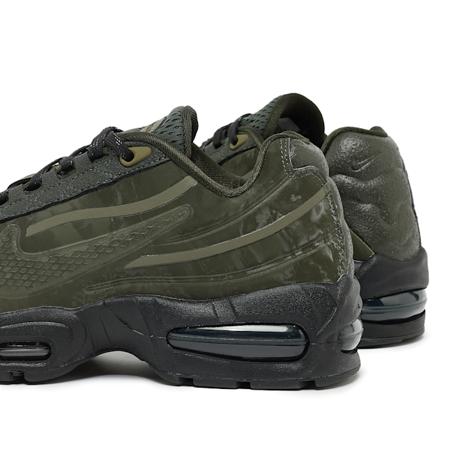 Nike x WORKSOUT Air Max 95 "Medium Olive" green 95706 5