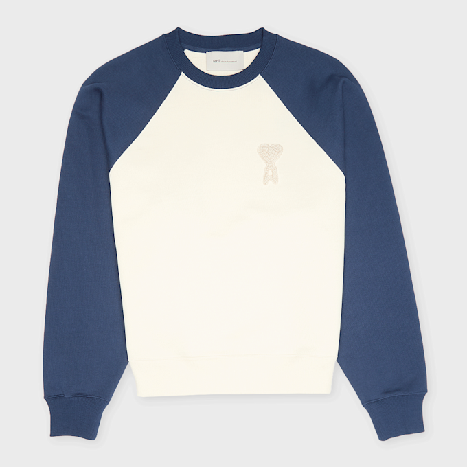 AMI PARIS Boxy Fit Crewneck ADC Knitted Patch beige 95941 1